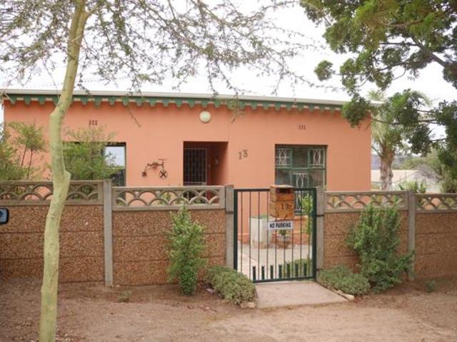 House for sale in Ladismith, Garden Route District Municipality