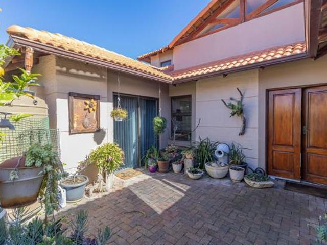 House for sale in Western Cape