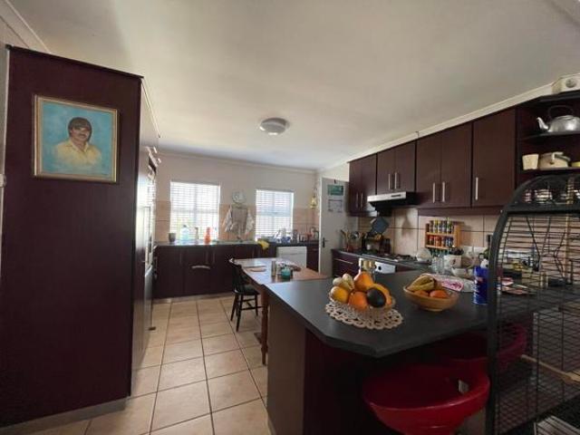House for sale in Durbanville, Western Cape