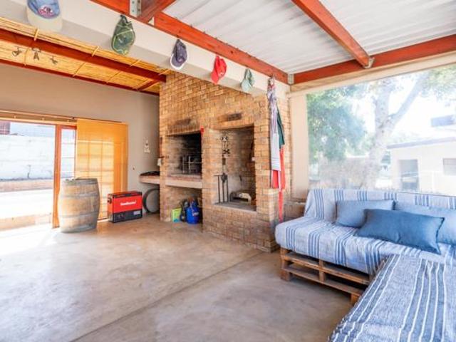 House for sale in Bergsig, Durbanville
