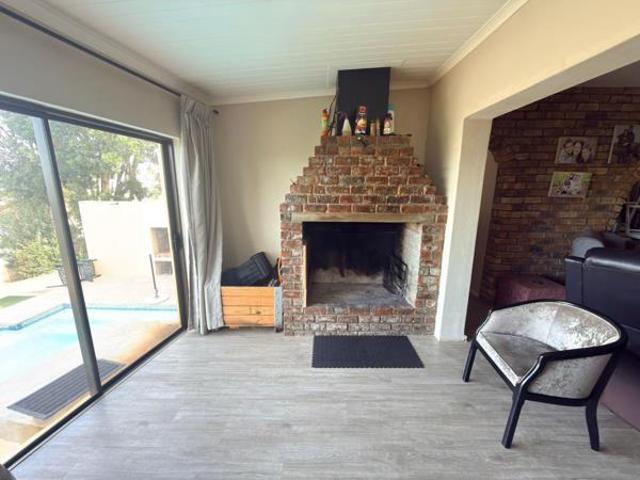 House for sale in Durbanville, Western Cape