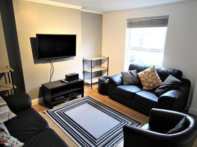 House for rent in Headingley Hill, Headingley
