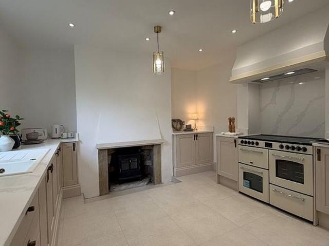 House for rent in Bardsey, West Yorkshire
