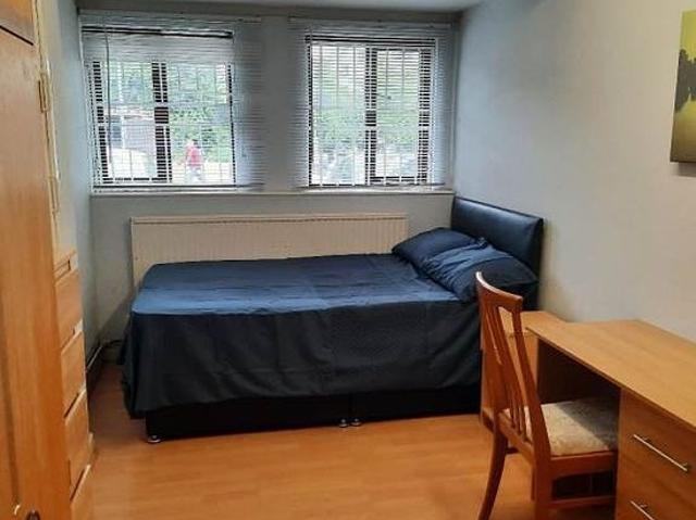 House for rent in Little London, West Yorkshire