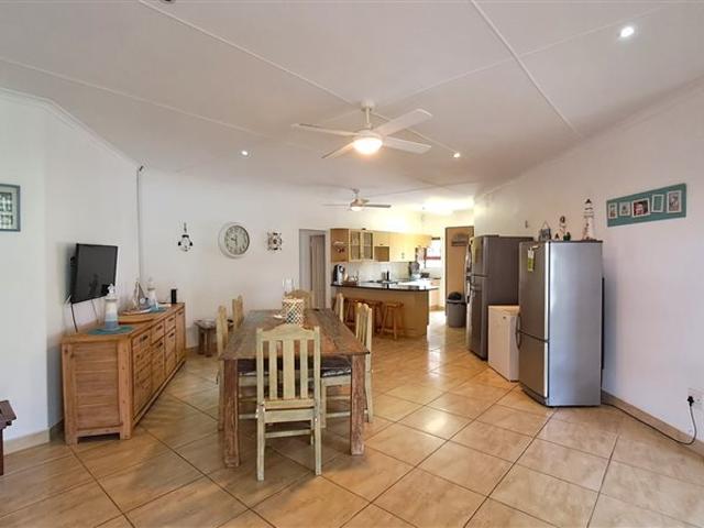 House for sale in Ugu District Municipality, Kwazulu-natal