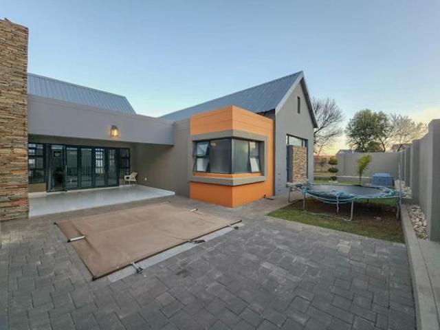 House for sale in North West