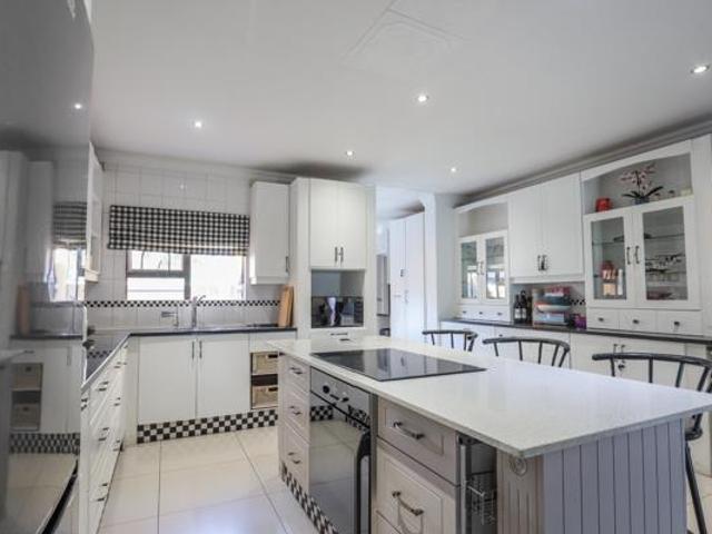 House for sale in North West