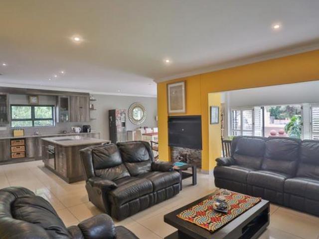 House for sale in North West