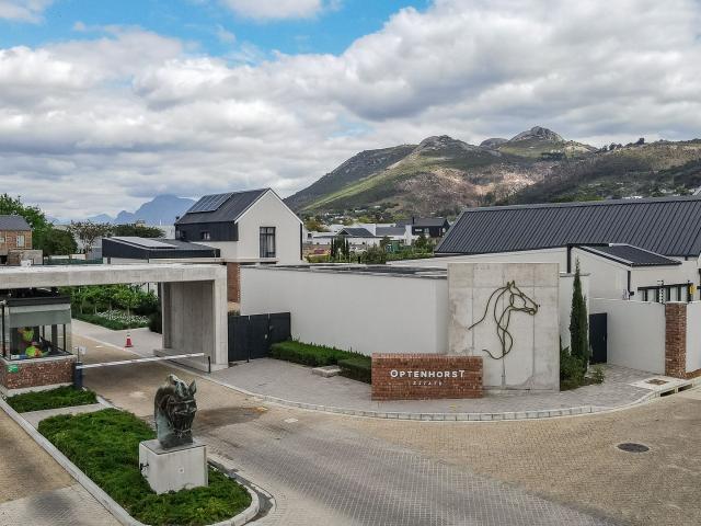 House for rent in Onverwacht, Western Cape