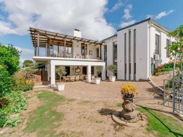 House for sale in Bergsig, Durbanville