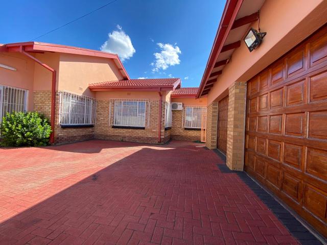 House for sale in Newcastle, Kwazulu-natal