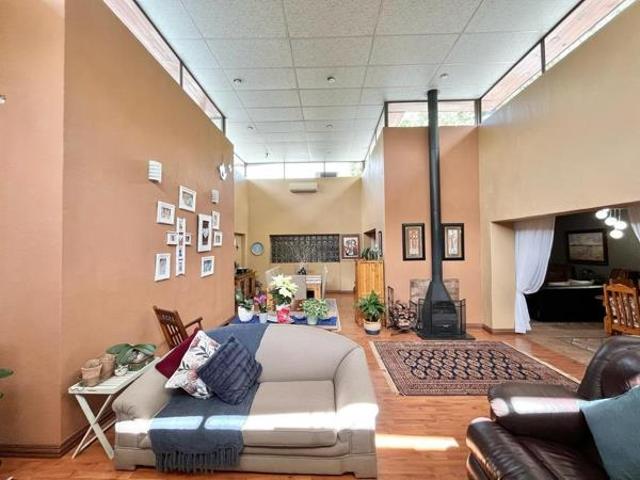 House for sale in Ditsobotla, North West