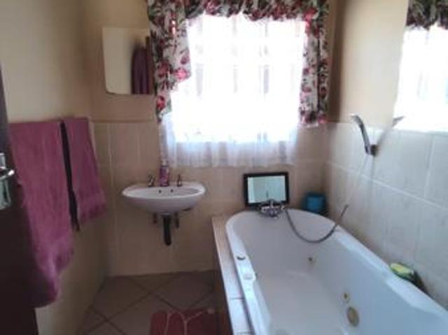 House for sale in Ditsobotla, North West