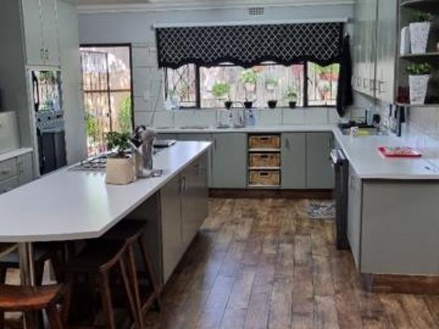 House for sale in Ditsobotla, North West