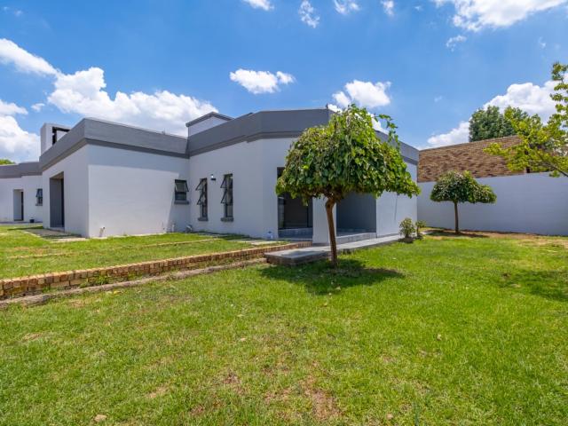 House for sale in Vosloorus, Gauteng