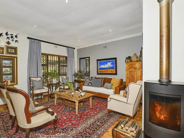 House for sale in Johannesburg, North & Sandton