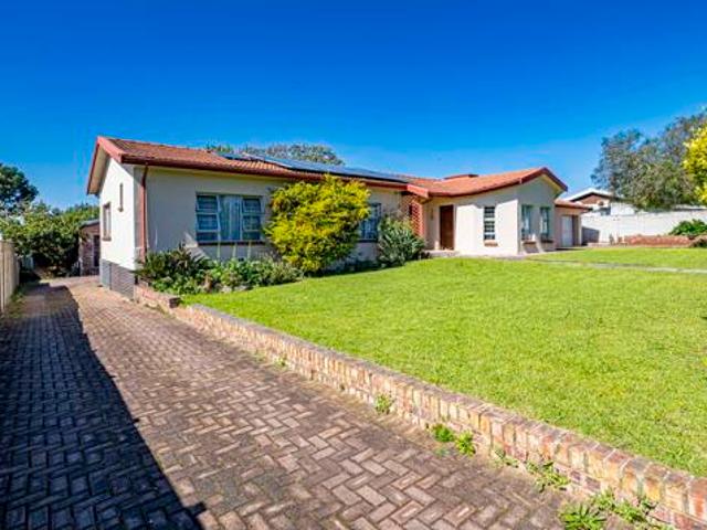 House for sale in Nelson Mandela Bay Ward 18, Nelson Mandela Bay Metropolitan Municipality