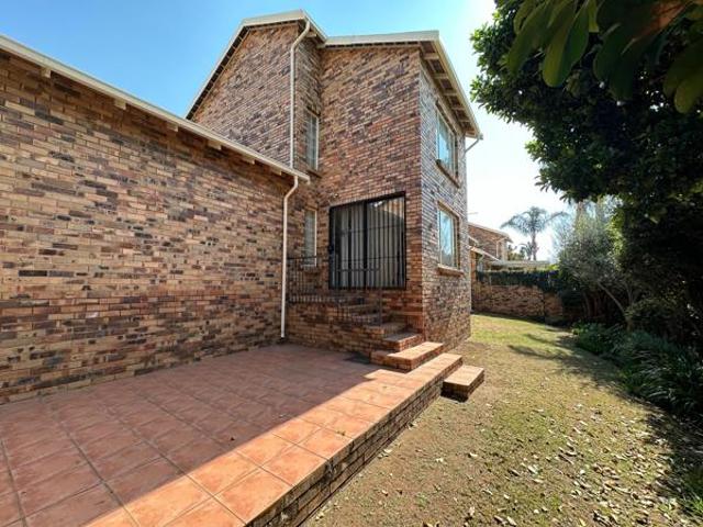 Townhouse for rent in Westonaria, Gauteng