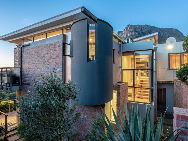 House for sale in Cape Town, Western Cape