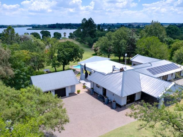 House for sale in Vanderbijlpark, Emfuleni Local Municipality