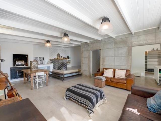 House for sale in Cape Town, Western Cape