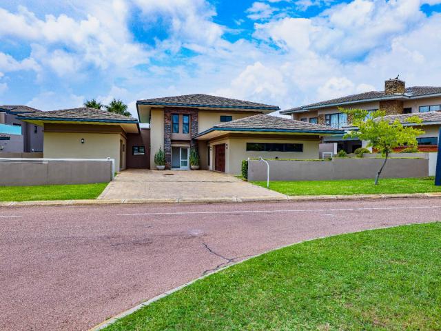 House for sale in Waterkloof, Gauteng