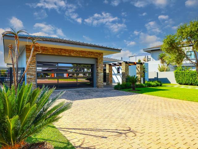 House for sale in Waterkloof, Gauteng