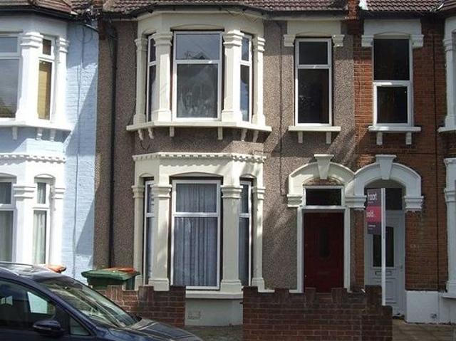 House for rent in Plaistow, Greater London