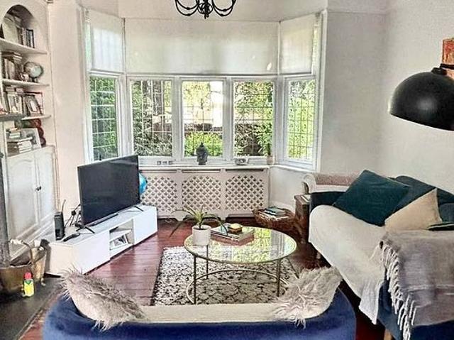 House for rent in Southfields, Greater London