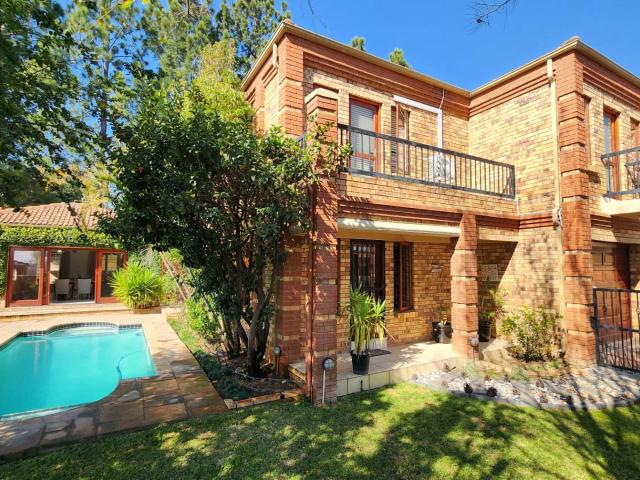 House for rent in Sandton, City of Johannesburg Metropolitan Municipality