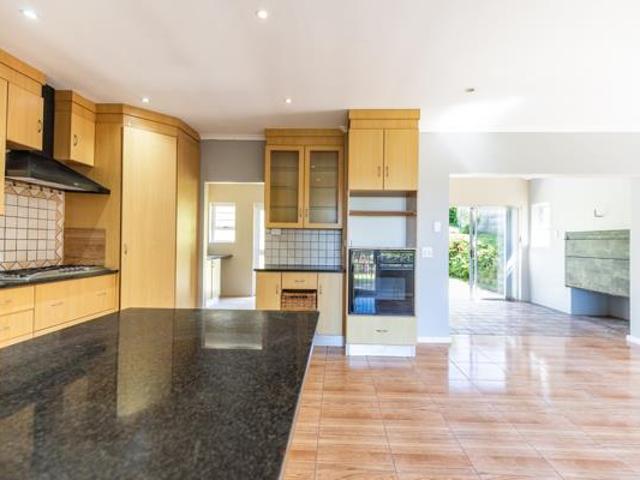 House for sale in Nelson Mandela Bay Ward 18, Nelson Mandela Bay Metropolitan Municipality