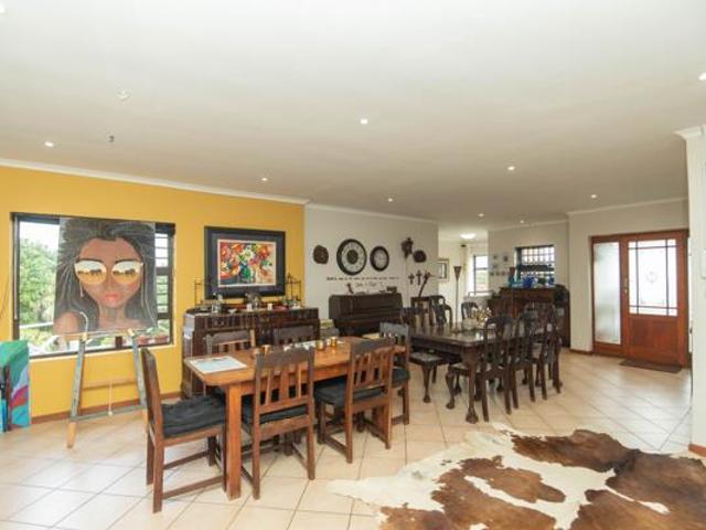 House for sale in Nelson Mandela Bay Ward 18, Nelson Mandela Bay Metropolitan Municipality