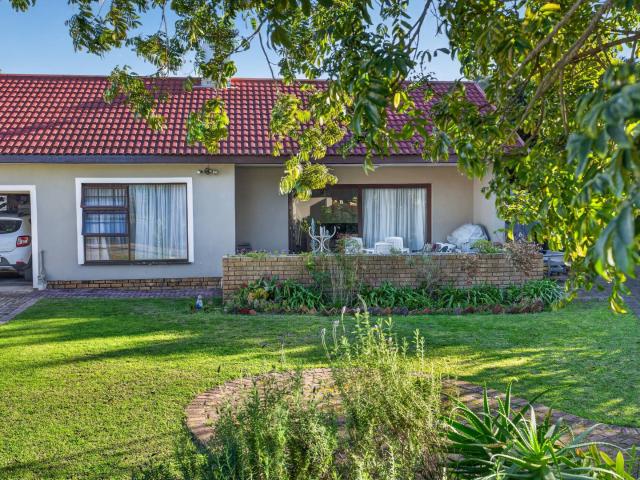 House for sale in Groot Brak Rivier, Western Cape