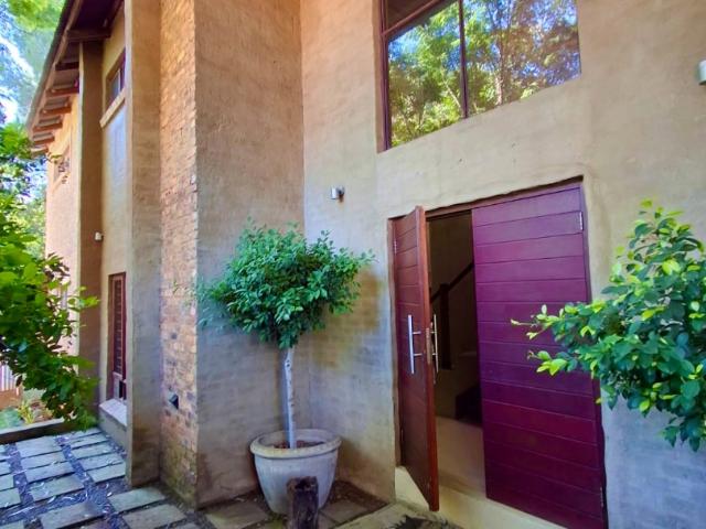 House for sale in Waterkloof, Gauteng