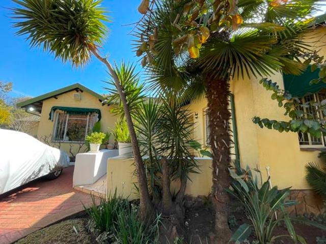 House for rent in Waterkloof, Gauteng