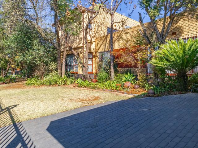 House for sale in Waterkloof, Gauteng