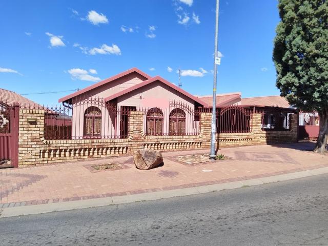 House for sale in Mabopane, Gauteng