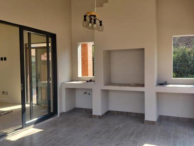 House for rent in North West