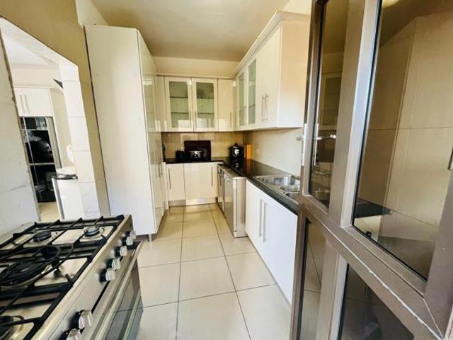 House for rent in Waterkloof, Gauteng