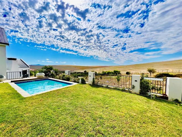 House for sale in West Coast, Riebeeck Valley