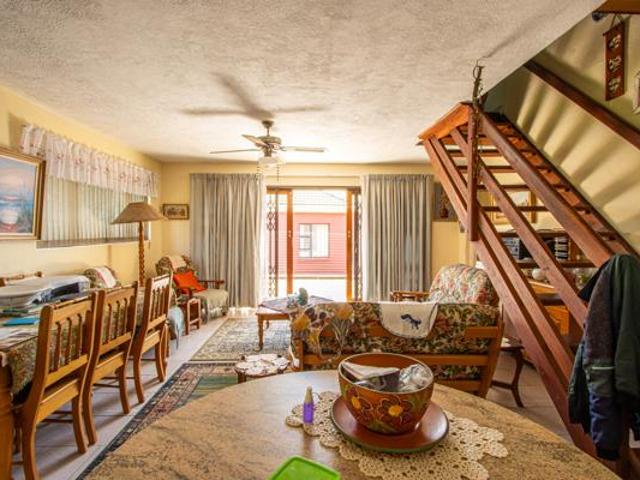 House for sale in Ugu District Municipality, Kwazulu-natal
