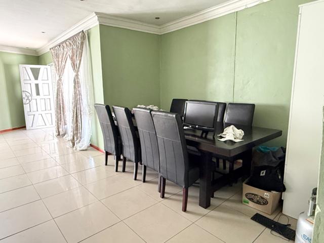 House for sale in Cape Town, Western Cape