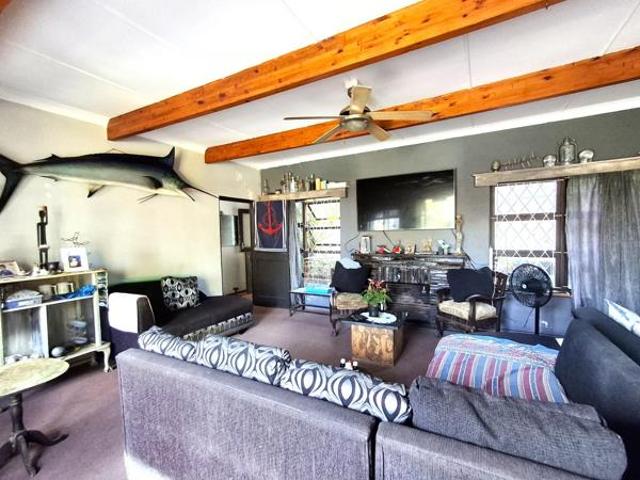 House for sale in Ugu District Municipality, Kwazulu-natal