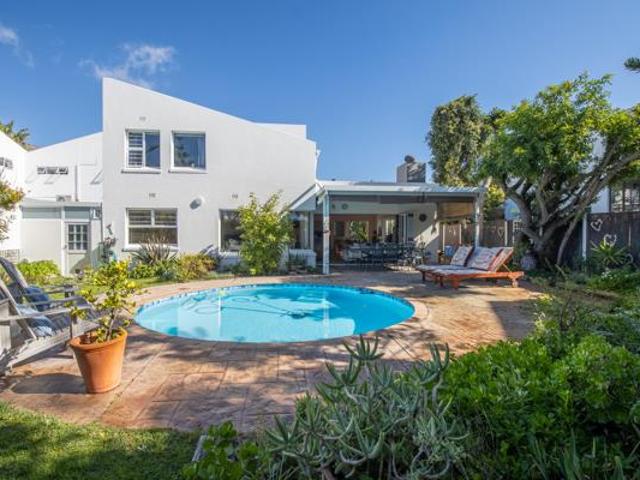 House for sale in Cape Town, Western Cape