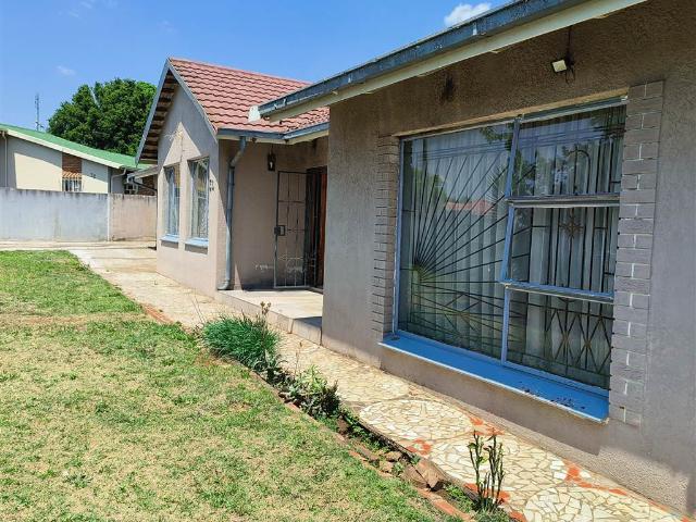 House for sale in Waterkloof, Gauteng