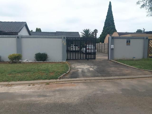House for sale in Ekurhuleni, Gauteng