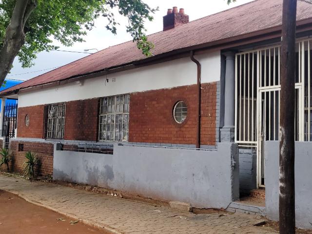 House for sale in Vosloorus, Gauteng