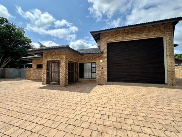 House for sale in UMhlathuze Municipality, Kwazulu-natal