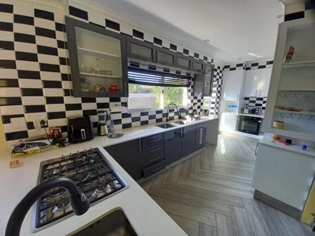 House for sale in Richards Bay, uMhlathuze Local Municipality