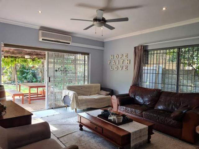 House for sale in UMhlathuze Municipality, Kwazulu-natal
